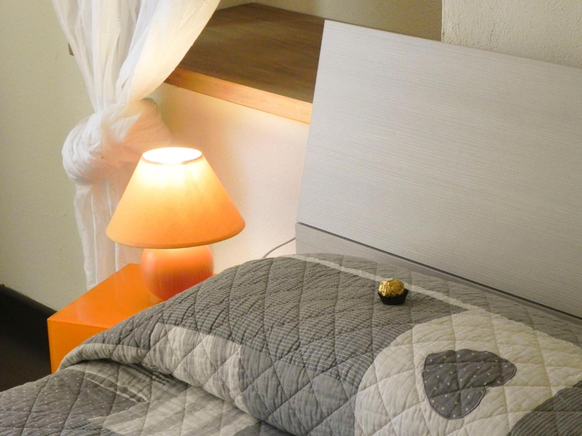 Ferienwohnung La Casa Di Cocca Alba  Zimmer foto